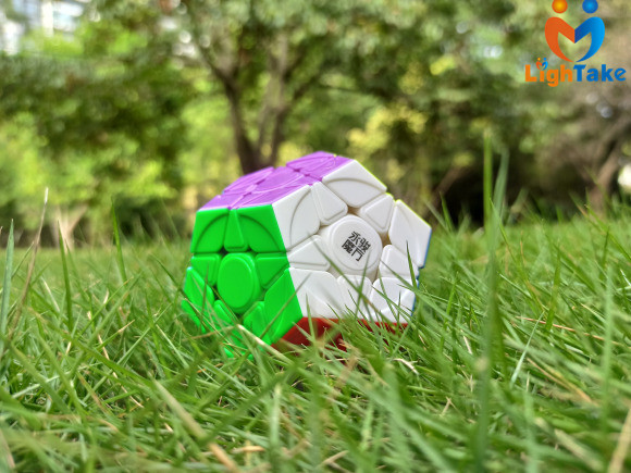 cube from Lightake.jpg