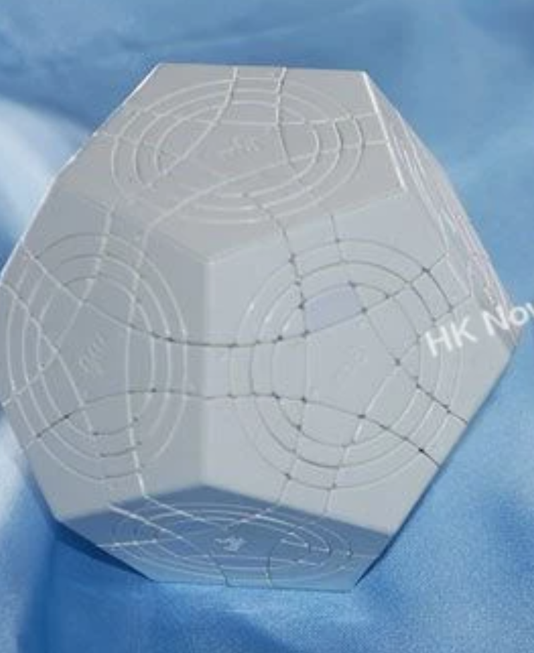three layer crazy megaminx.png