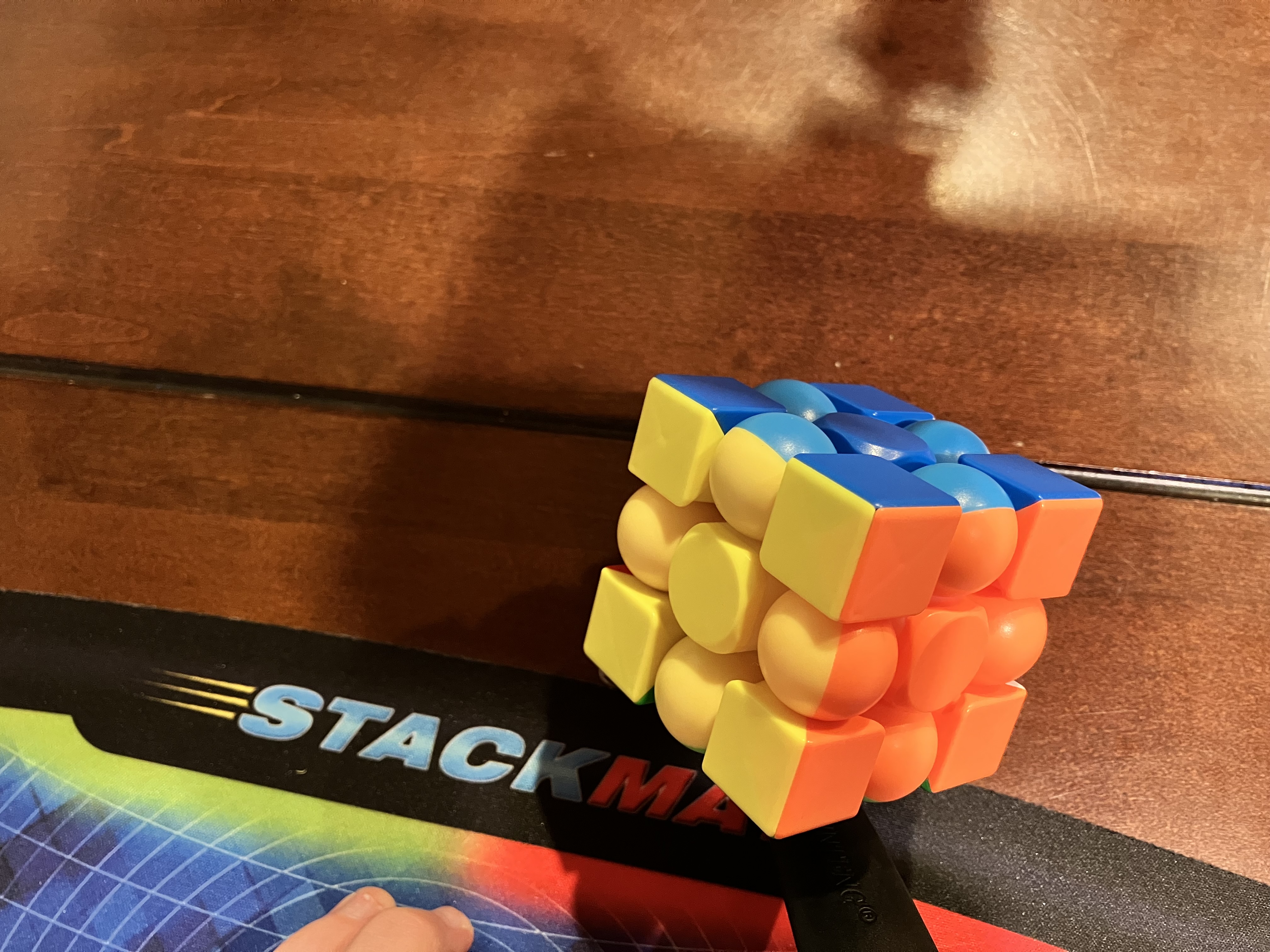 Balls cube